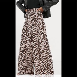 Verona ASOS Belted leaopard pant